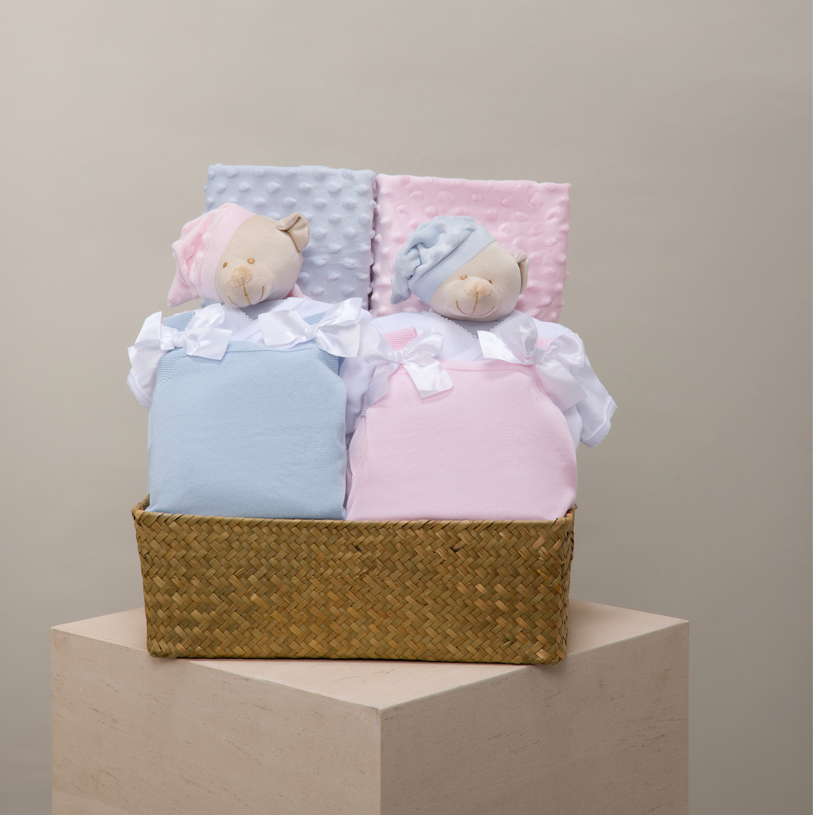 Twins Knitted in Pink and Blue