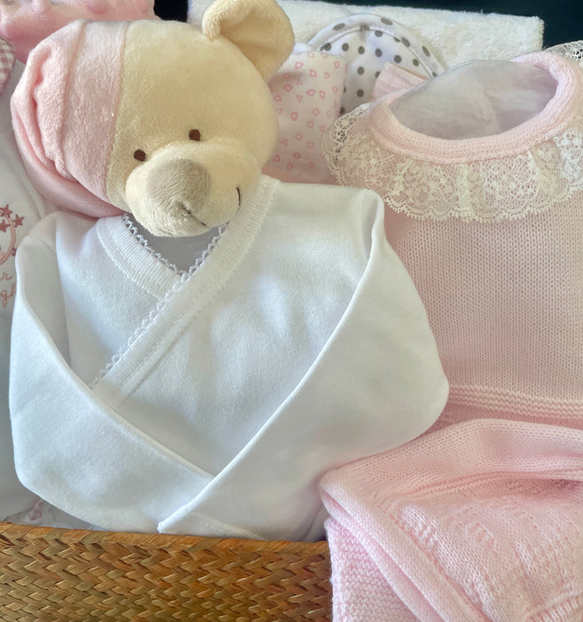 Pink dreams| baby gifts | Newborn gifts|baby boy gifts| baby girl gift | 0-3 months baby girl gifts |luxury baby gift